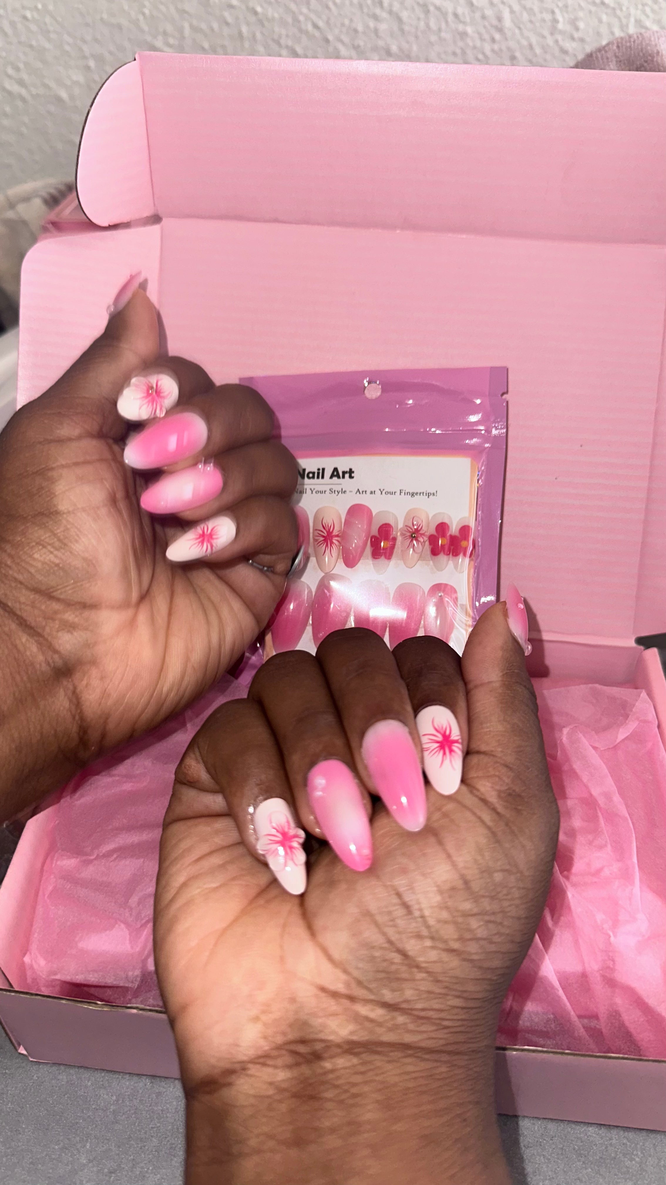 Press on nails