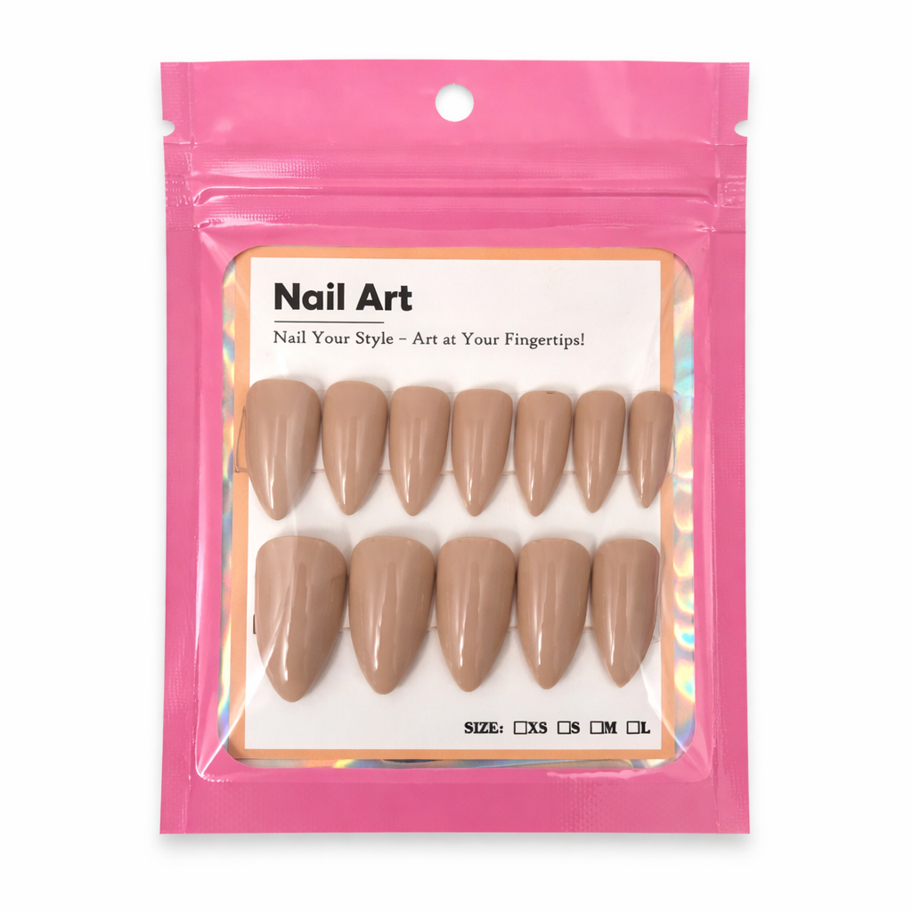 Nude royale