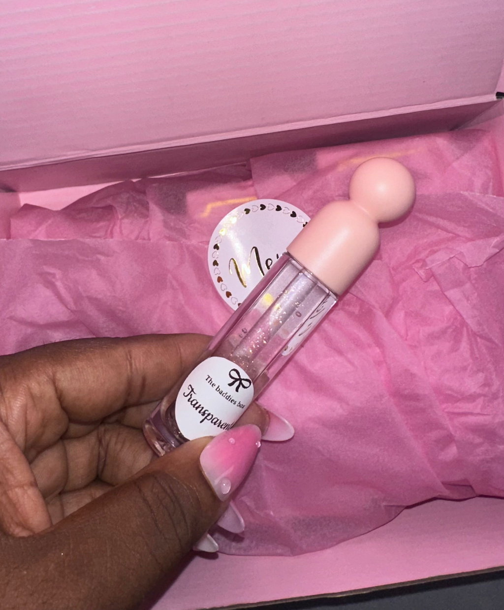 Lip gloss transparent